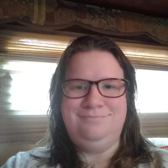 Meet your Posher, Nikki - Picture 1 of 1